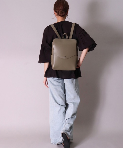 Legato Largo(レガートラルゴ)の「(LF)【Legato Largo】【かるいかばん】リュック(バックパック/リュック・レディース・ブラック/アイボリー/ミント/キャメル/ピンクベージュ/マルーン/グレイッシュベージュ/ダークネイビー/ダークブラウン/ベージュ/ライトベージュ/サンドベージュ/ラベンダー/ブラック系/ベージュ系1/オリーブ系/ベージュ系2・FREE/ONE SIZE)」の21枚目の写真