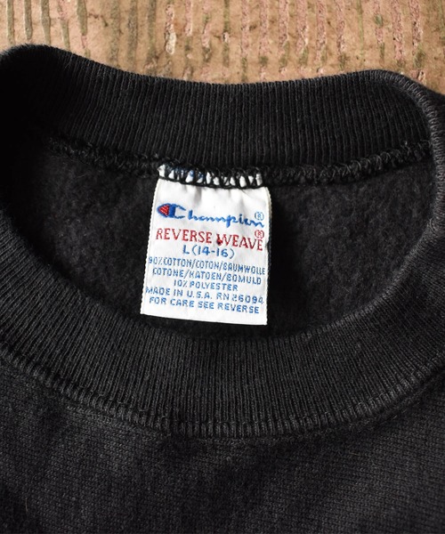 Champion（チャンピオン）の「【ヴィンテージ古着】Champion/チャンピオン リバースウィーヴ クルーネックスウェット USA製 ＜ボーイズサイズ＞（スウェット・メンズ・ブラック・LARGE）」の4枚目の写真