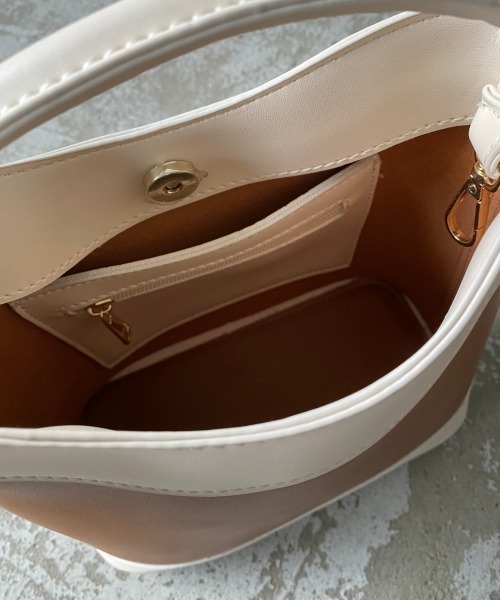 Aunt Marie's(アントマリーズ)の「【A4対応】【ショルダー取り外し可能】ワンハンドルミニバッグ/AUNT MARIE'S(ハンドバッグ・レディース・ベージュ/ブラック/ダークブラウン/ブラウン・FREE)」の13枚目の写真