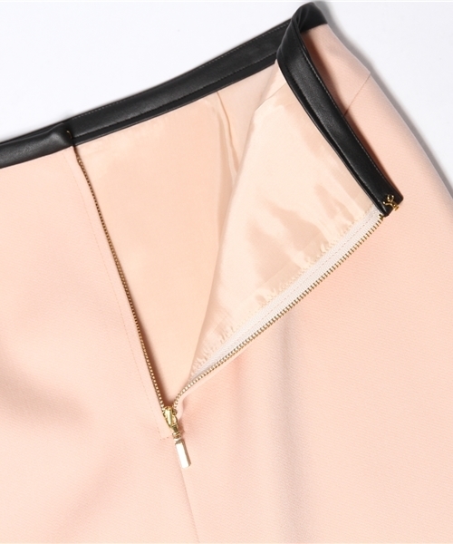 ROPE'（ロペ）の「ダブルクロスミニスカート（スカート・レディース・ブラック/オフホワイト/ピンク・38/36/40）」の9枚目の写真