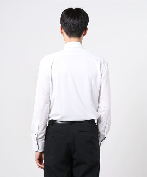 Perfect Suit FActory（パーフェクトスーツファクトリー）の「【完全ノーアイロン】長袖アイシャツ セミワイド ホワイト（ビジネスシャツ・メンズ・オフホワイト・S/M/L/LL）」の3枚目の写真