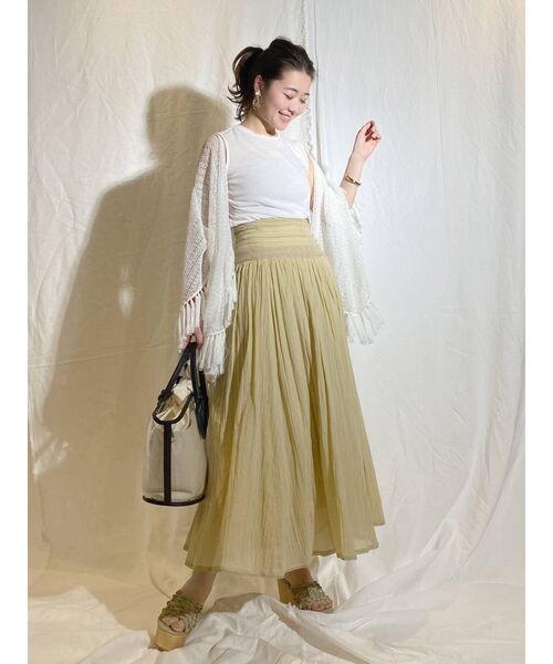 MERCURYDUO（マーキュリーデュオ）の「フリンジ付ニットポンチョ（ニット/セーター・レディース・ベージュ/オフホワイト・FREE）」の6枚目の写真