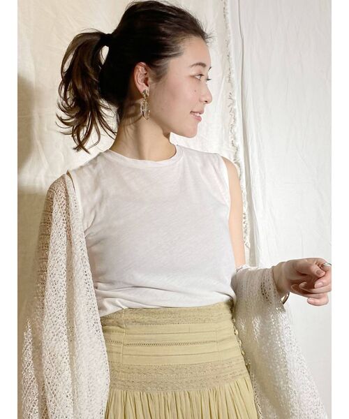 MERCURYDUO（マーキュリーデュオ）の「フリンジ付ニットポンチョ（ニット/セーター・レディース・ベージュ/オフホワイト・FREE）」の8枚目の写真