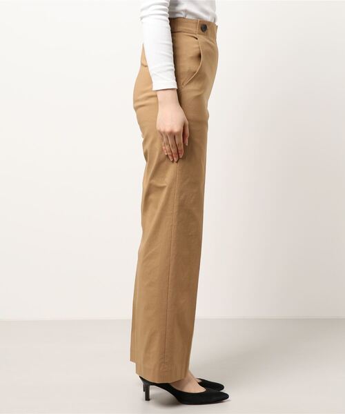COOMB（クーム）の「ストレッチストレートパンツ（その他パンツ・レディース・ベージュ・36(S)）」の2枚目の写真