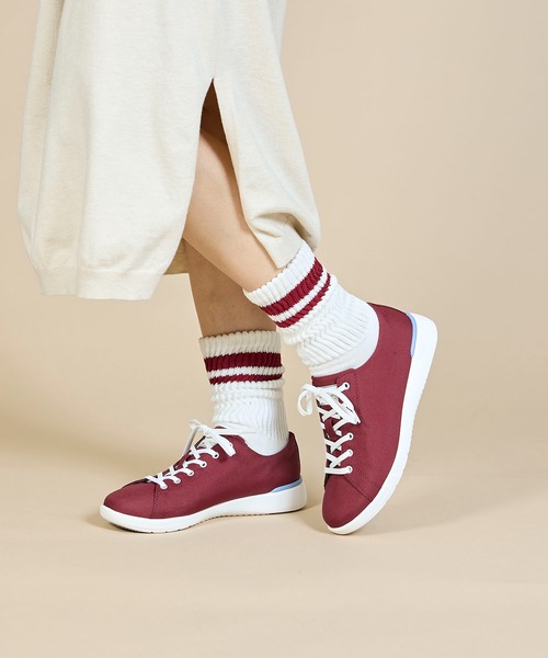 ing(イング)の「晴雨兼用ローカットスニーカー(スニーカー・レディース・ブラック/ブラウン/ベージュ/グレー/アイボリー/アッシュグレー/ワイン・LL/L/M/S)」の10枚目の写真