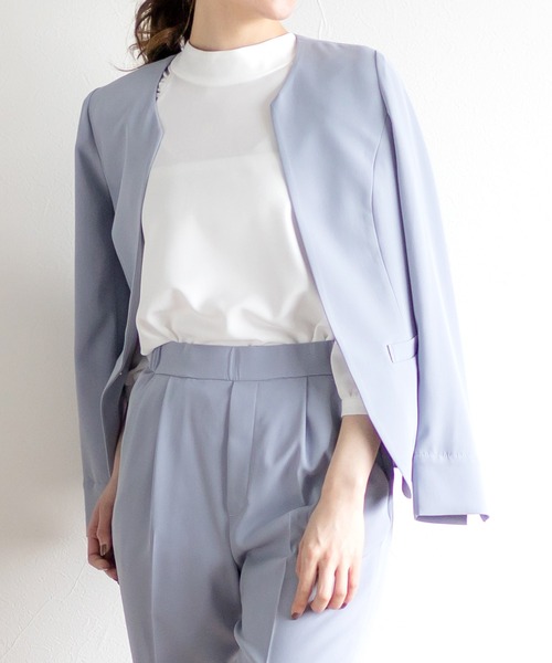 WHITE JOOLA（ホワイトジョーラ）の「【手洗いできる】強撚ポリストレッチ・カラーレスジャケット（ノーカラージャケット・レディース・オフホワイト/モカ/ネイビー/サックスブルー・7号/9号/11号/13号）」の9枚目の写真