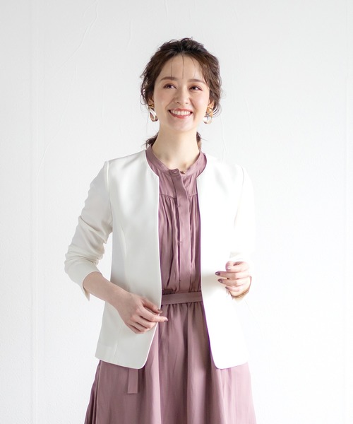 WHITE JOOLA（ホワイトジョーラ）の「【手洗いできる】強撚ポリストレッチ・カラーレスジャケット（ノーカラージャケット・レディース・オフホワイト/モカ/ネイビー/サックスブルー・7号/9号/11号/13号）」の20枚目の写真