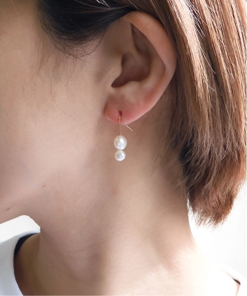 ISS（イズ）の「ISS: OYAKO 淡水パールピアス（ピアス（両耳用）・レディース・ゴールド・FREE）」の6枚目の写真