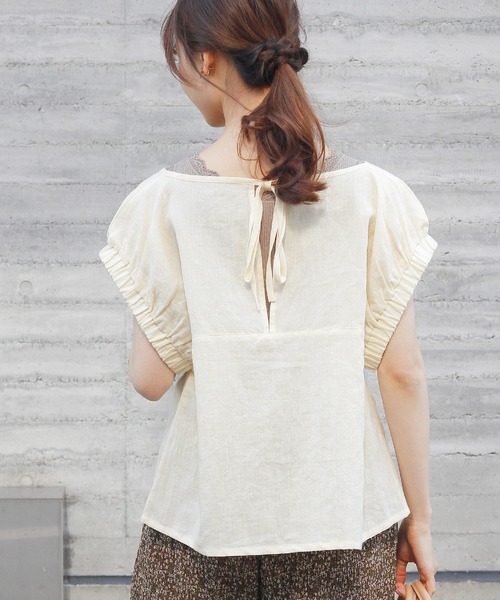 Crisp（クリスプ）の「ホイップスリーブリネンブラウス（シャツ/ブラウス・レディース・グレー/アイボリー/マスタード・FREE）」の17枚目の写真
