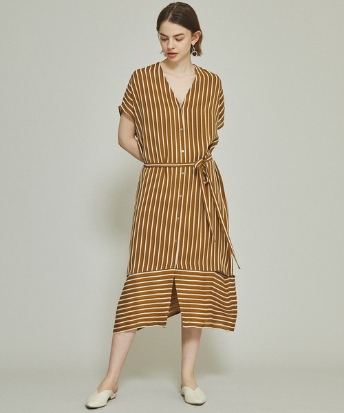 RITO(リト)の「【RITO(リト)】ストライプジャガードワンピース(ワンピース・レディース・ブラウン/ベージュ・36)」の3枚目の写真