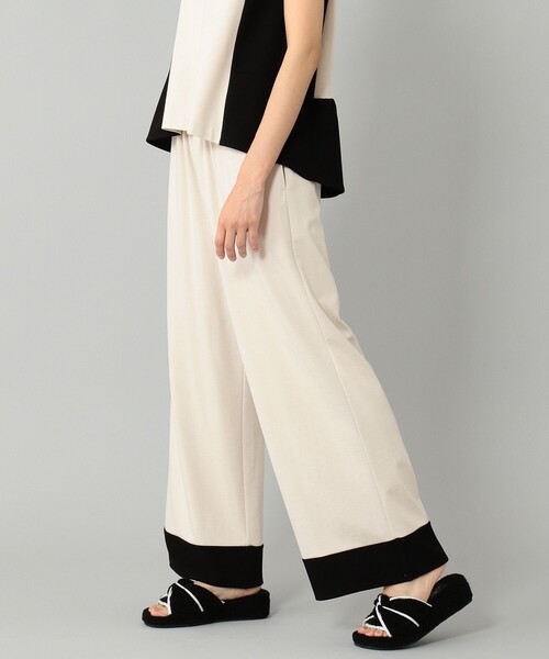 GRACE CONTINENTAL(グレースコンチネンタル)の「【LIFE STYLE WEAR】バイカラーパンツ(その他パンツ・レディース・ベージュ/グレー・36)」の11枚目の写真