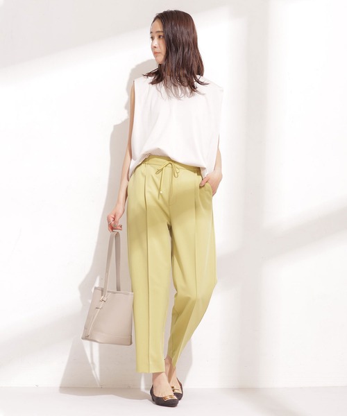 NANO universe(ナノユニバース)の「ストレッチツイル ピンタックイージーパンツ(その他パンツ・レディース・ダークネイビー/グレー系その他4/イエロー/ライトブルー・36/38)」の9枚目の写真