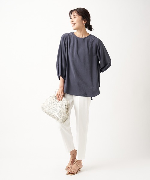 RIVE DROITE（リヴドロワ）の「穿き心地は楽なのに美脚見え　ドライタッチテーパードパンツ（その他パンツ・レディース・オフホワイト/ブラック・38/36）」の13枚目の写真