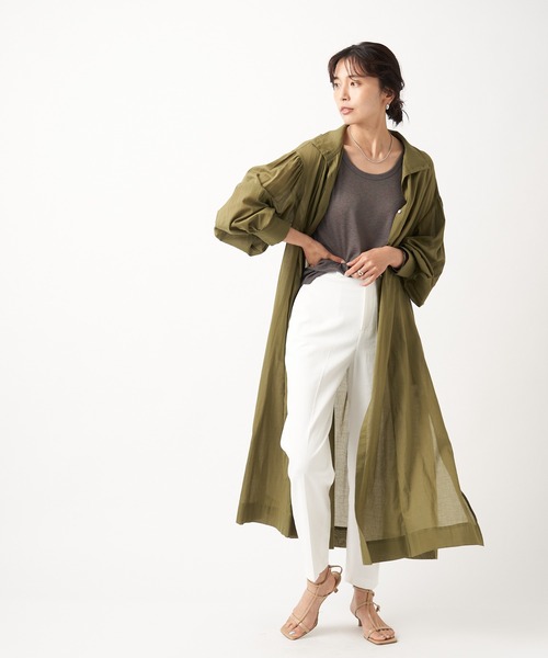 RIVE DROITE（リヴドロワ）の「穿き心地は楽なのに美脚見え　ドライタッチテーパードパンツ（その他パンツ・レディース・オフホワイト/ブラック・38/36）」の20枚目の写真