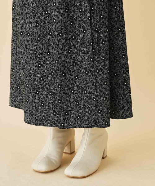 MADEMOISELLE ROPE'（マドモアゼル ロペ）の「フラワープリントカシュクールワンピース（ワンピース・レディース・ブラック/ブラック系その他・38）」の5枚目の写真