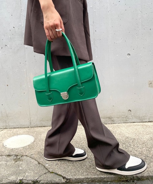 WHO'S WHO gallery（フーズフーギャラリー）の「レディークラスプバッグ（ハンドバッグ・レディース・ブラック/ブラウン/グリーン・FREE）」の3枚目の写真