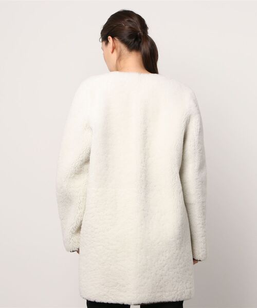 SHIPS（シップス）の「ADOH:No color mouton harf（その他アウター・レディース・オフホワイト・ONE SIZE）」の4枚目の写真