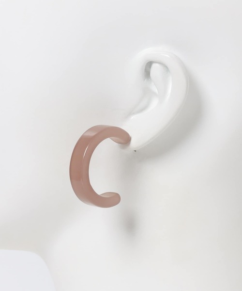 KBF+（ケービーエフプラス）の「KBF+　アクリルサークルピアス∴（ピアス（両耳用）・レディース・ホワイト/ブラウン・ONE）」の6枚目の写真