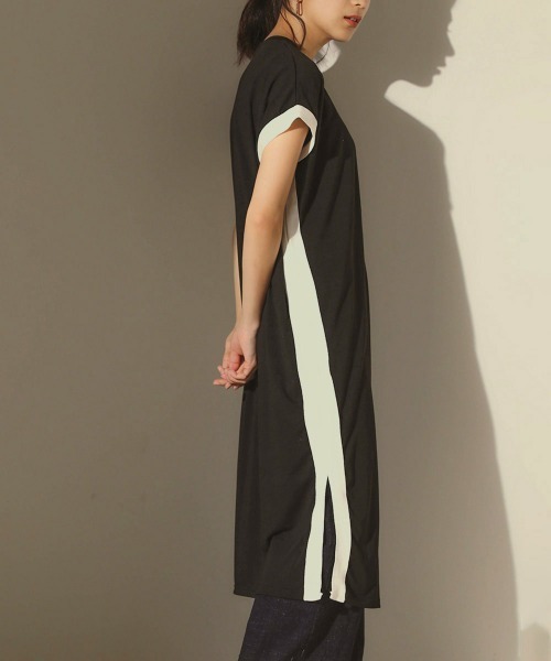 Bou Jeloud(ブージュルード)の「華奢見えTシャツワンピース(ワンピース・レディース・ブラック/ベージュ/テラコッタ・FREE)」の2枚目の写真