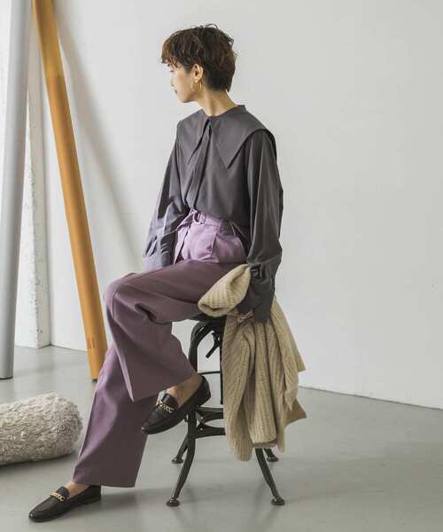 URBAN RESEARCH（アーバンリサーチ）の「衿付き2WAYブラウス（シャツ/ブラウス・レディース・チャコールグレー/ホワイト系その他・FREE）」の22枚目の写真