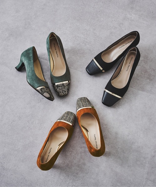 ORiental TRaffic（オリエンタルトラフィック）の「メタリックライン異素材パンプス/11321（パンプス・レディース・ブラック/ブルー/キャメル・40/38/39/41/42/35/36/37/34）」の2枚目の写真