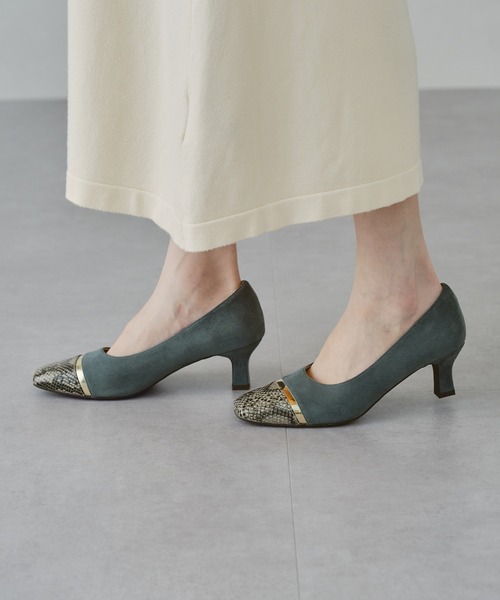 ORiental TRaffic（オリエンタルトラフィック）の「メタリックライン異素材パンプス/11321（パンプス・レディース・ブラック/ブルー/キャメル・40/38/39/41/42/35/36/37/34）」の21枚目の写真
