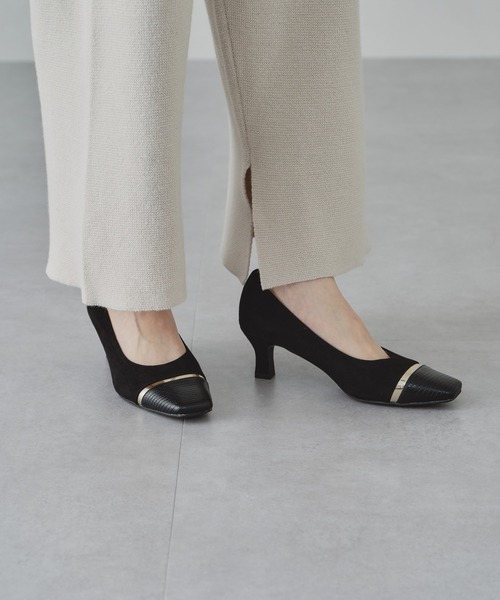 ORiental TRaffic（オリエンタルトラフィック）の「メタリックライン異素材パンプス/11321（パンプス・レディース・ブラック/ブルー/キャメル・40/38/39/41/42/35/36/37/34）」の16枚目の写真