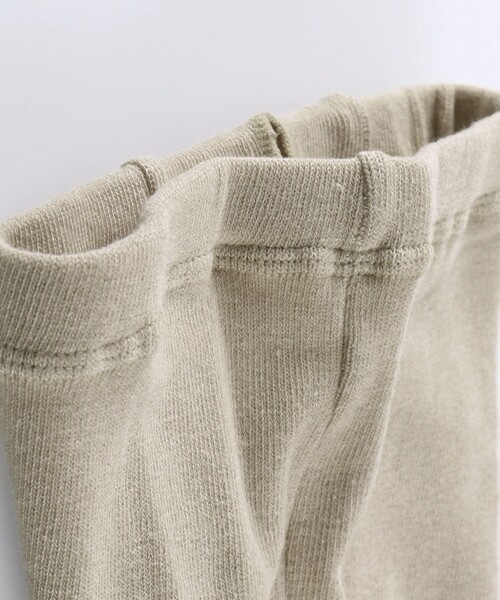 BRANSHES（ブランシェス）の「ベロアリボン付きタイツ（タイツ/ストッキング・キッズ・ベージュ/チャコールグレー・85/120/135/95/105）」の5枚目の写真