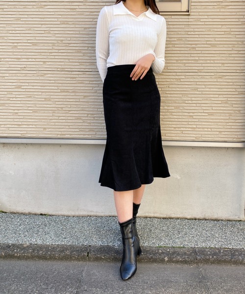 CLEA(クレア)の「スキッパーセミワイドリブニット(ニット/セーター・レディース・ホワイト/ブラック/グリーン/アイボリー・FREE)」の9枚目の写真