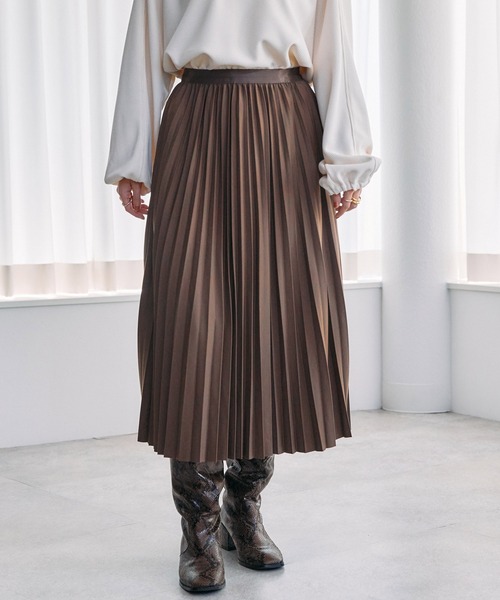 toucher du brise（トゥシェドブリーズ）の「アコーディオンプリーツスカート（スカート・レディース・ブラック/カーキ/モカ・M）」の6枚目の写真