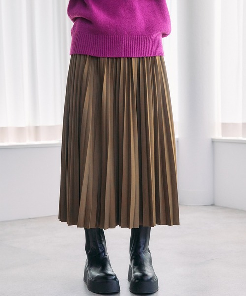 toucher du brise（トゥシェドブリーズ）の「アコーディオンプリーツスカート（スカート・レディース・ブラック/カーキ/モカ・M）」の11枚目の写真