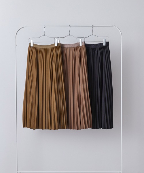 toucher du brise（トゥシェドブリーズ）の「アコーディオンプリーツスカート（スカート・レディース・ブラック/カーキ/モカ・M）」の14枚目の写真