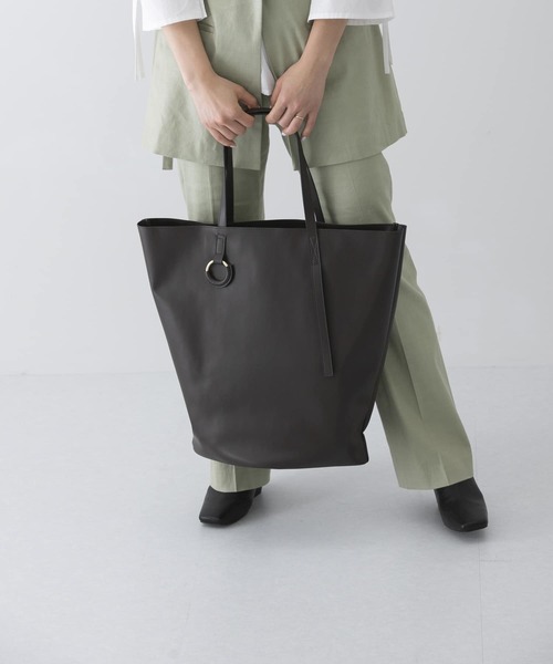URBAN RESEARCH(アーバンリサーチ)の「ANABEL RING tote(トートバッグ・レディース・ブラウン/カーキ/ブルー系その他・-)」の22枚目の写真