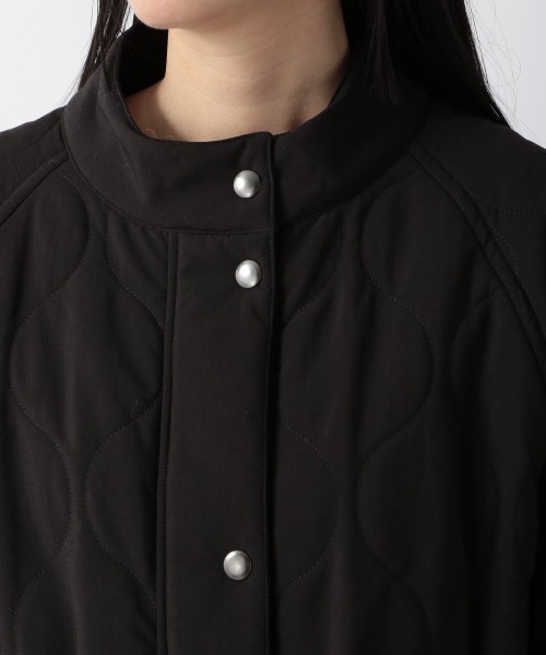 yuw（ユウ）の「キルティングコート　257081（ナイロンジャケット・レディース・ブラック/グリーン・FREE）」の6枚目の写真