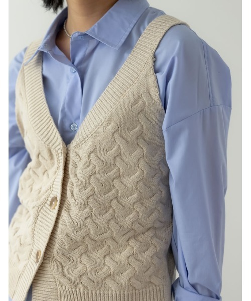 Re:EDIT(リエディ)の「ケーブルニットビスチェ(ニット/セーター・レディース・ブラック/ベージュ・LARGE/MEDIUM)」の9枚目の写真