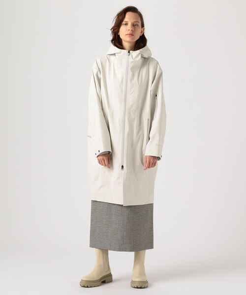 TOMORROWLAND (トゥモローランド)の「【別注】DESCENTE PAUSE×TOMORROWLAND フーデットロングコート(その他アウター・レディース・ホワイト/ブラック/グレー・S)」の6枚目の写真