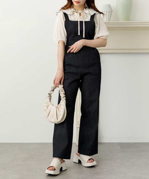 SLURR（スラ―）の「デニム2Wayサロペット（サロペット/オーバーオール・レディース・ライトインディゴブルー/インディゴブルー・FREE）」の2枚目の写真