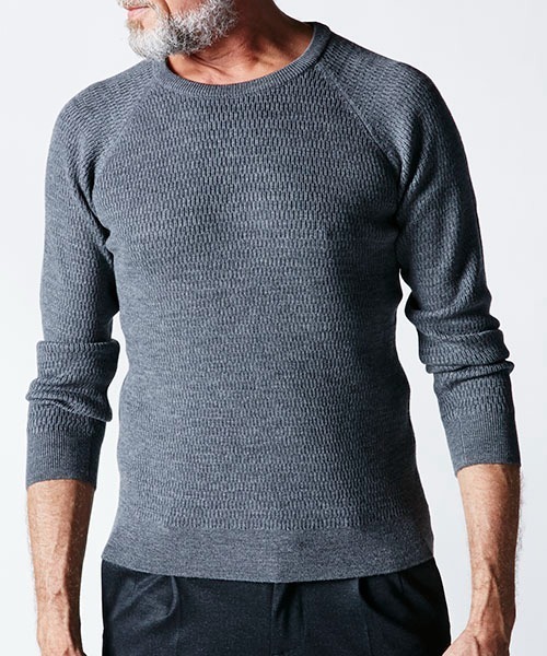 1 piu 1 uguale 3(ウノピゥウノウグァーレトレ)の「waffle Knit(ニット/セーター・メンズ・ブラック/グレー/ネイビー・Ⅲ/Ⅳ/Ⅴ/Ⅵ)」の6枚目の写真