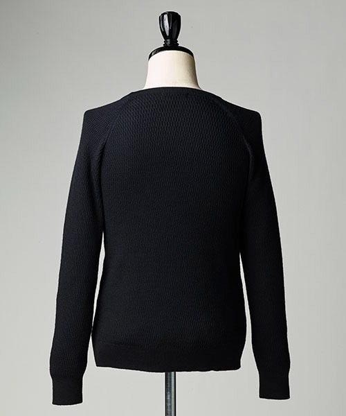 1 piu 1 uguale 3(ウノピゥウノウグァーレトレ)の「waffle Knit(ニット/セーター・メンズ・ブラック/グレー/ネイビー・Ⅲ/Ⅳ/Ⅴ/Ⅵ)」の19枚目の写真