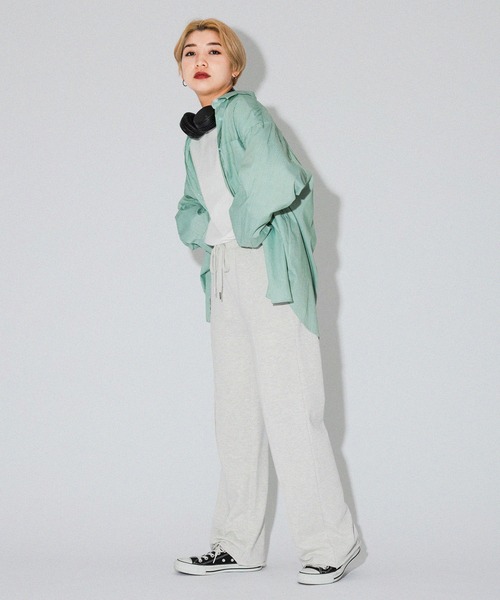 kutir(クティール)の「春カラーストライプビッグシャツ(シャツ/ブラウス・レディース・サックスブルー/グリーン/ピンク/イエロー・FREE)」の8枚目の写真