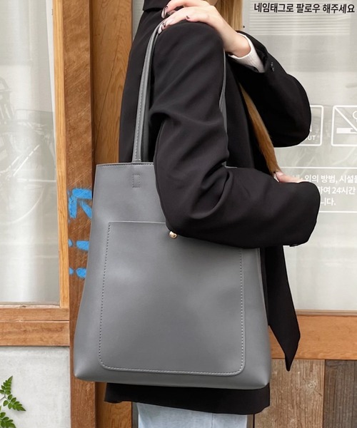 shopnikoniko（ショップニコニコ）の「縦型 トートバッグ 前ポケット（トートバッグ・レディース・ブラック/アイボリー/グレー/ブラウン/グリーン・フリー）」の4枚目の写真