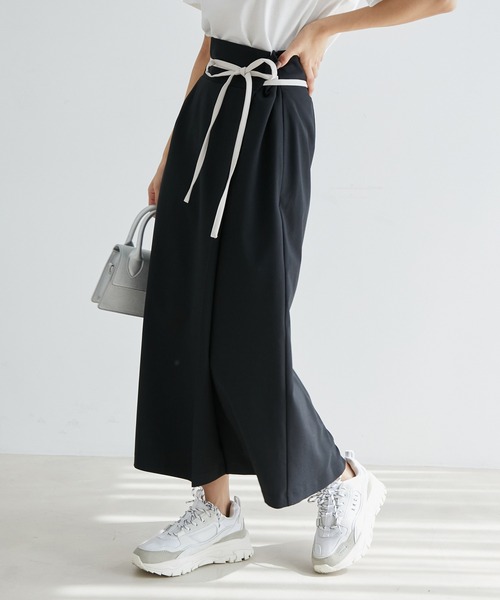 vis-`a-vis（ビサビ）の「【WEB限定】リネンライク配色サイドリボンスリット入りラップスカート（スカート・レディース・ブラック/キナリ/オリーブ/オレンジ・M/S）」の21枚目の写真