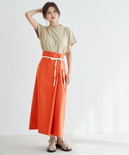 vis-`a-vis（ビサビ）の「【WEB限定】リネンライク配色サイドリボンスリット入りラップスカート（スカート・レディース・ブラック/キナリ/オリーブ/オレンジ・M/S）」の8枚目の写真