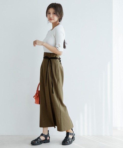 vis-`a-vis（ビサビ）の「【WEB限定】リネンライク配色サイドリボンスリット入りラップスカート（スカート・レディース・ブラック/キナリ/オリーブ/オレンジ・M/S）」の12枚目の写真