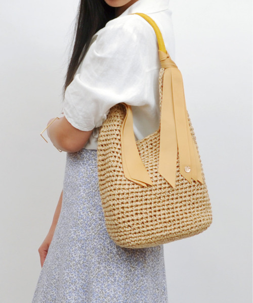 cache cache(カシュ カシュ)の「カシュカシュ cachecache / ペーパー下がりグログランワンハンドルトートバッグ(トートバッグ・レディース・グリーン/グレー/ターコイズブルー/レンガ/ブラック/マスタード/ラベンダー/ベージュ系その他・FREE)」の7枚目の写真