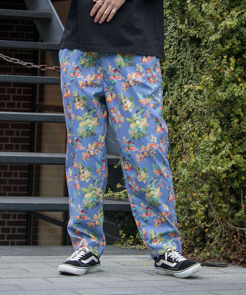 GLOSTER(グロスター)の「【WORK ABOUT/ワークアバウト】VACANCE PANTS 総柄プリントイージーパンツ(その他パンツ・メンズ・ブラック/ベージュ/ブルー/ネイビー・MEDIUM/LARGE)」の9枚目の写真