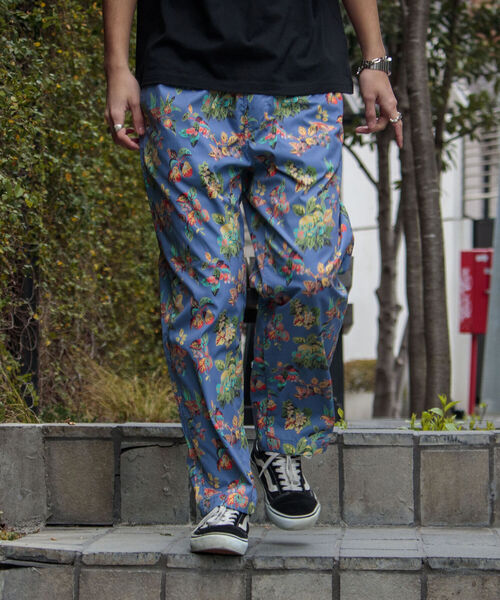 GLOSTER(グロスター)の「【WORK ABOUT/ワークアバウト】VACANCE PANTS 総柄プリントイージーパンツ(その他パンツ・メンズ・ブラック/ベージュ/ブルー/ネイビー・MEDIUM/LARGE)」の13枚目の写真