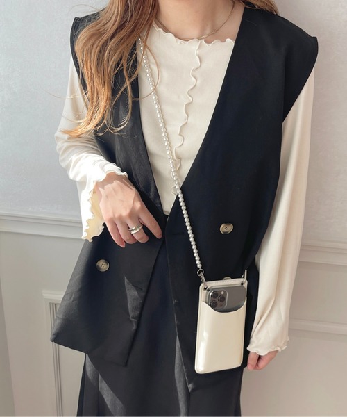 apres jour（アプレジュール）の「パールショルダースマホケース【ZOZOTOWN限定アイテム】（スマホグッズ・レディース・ブラック/ピンク系その他/アイボリー/ライトブルー・ﾌﾘ-）」の7枚目の写真