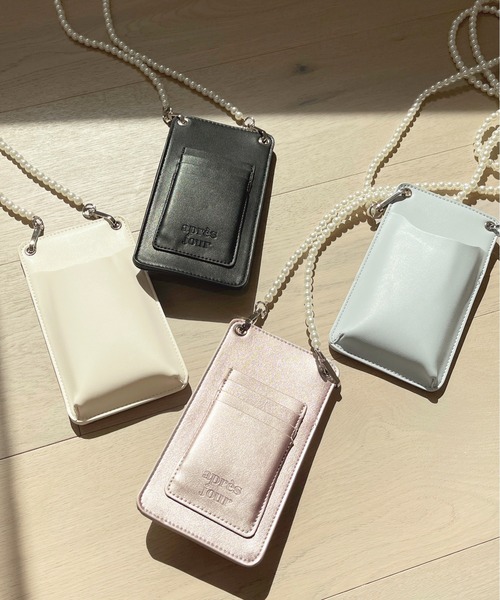 apres jour（アプレジュール）の「パールショルダースマホケース【ZOZOTOWN限定アイテム】（スマホグッズ・レディース・ブラック/ピンク系その他/アイボリー/ライトブルー・ﾌﾘ-）」の17枚目の写真
