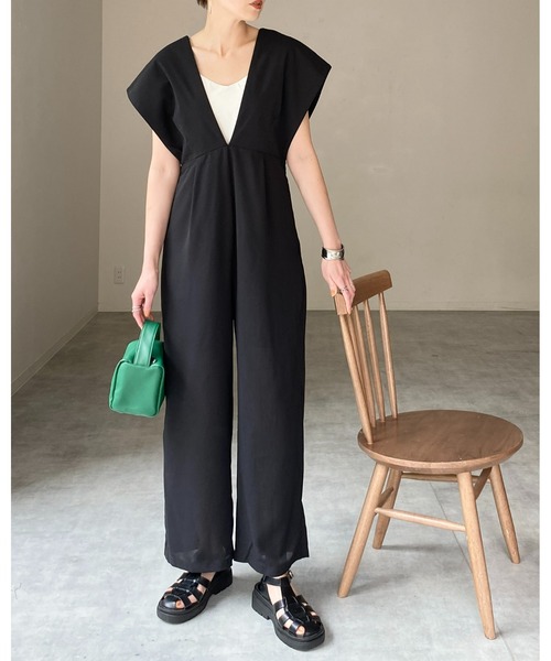 セール】深Vネックハイウエストフレンチスリーブオールインワン